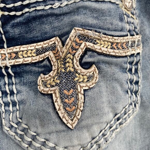 Rock Revival Jacklyn Cuff Skinny Cut Off Bermuda Shorts Size 25 - Picture 5 of 8